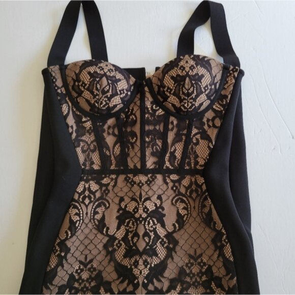 Mew Mews Lace Bandage Dress. - Picture 6 of 15